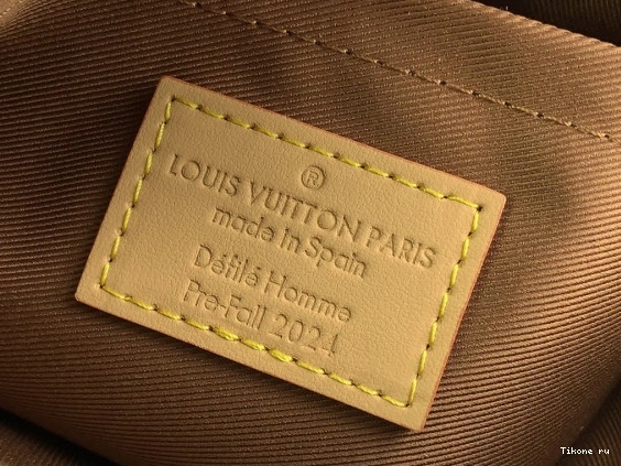 Cheap Messenger-24*24*8CM Chess LOUIS VUITTON 0801